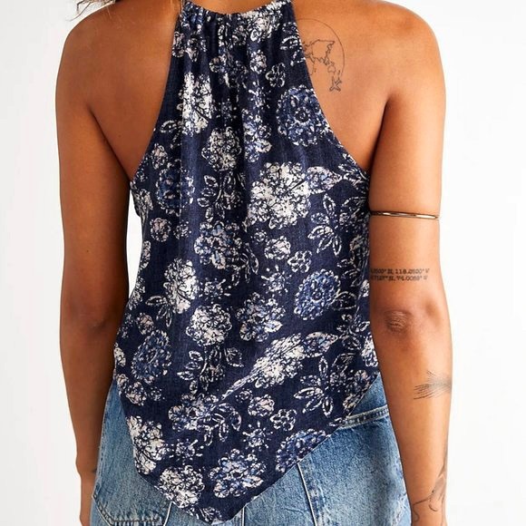 🌻🚨🆕FINAL PRICE🚨 FREE PEOPLE DAISY TANK-NAVY COMBO COLOR - Picture 9 of 15